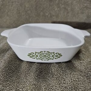 Medallion Bakeware
